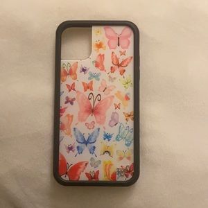 iPhone 11 Wildflower